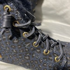 Sperry 9 Women’s Navy Grey Leopard Zip Tie Lace Up Hightop EUC